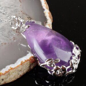 Quarts Amethyst stone tear drop necklace. BX-0091